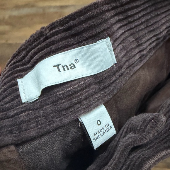 Aritzia x TNA chunky brown straight leg corduroy pants size 0 - Picture 7 of 7